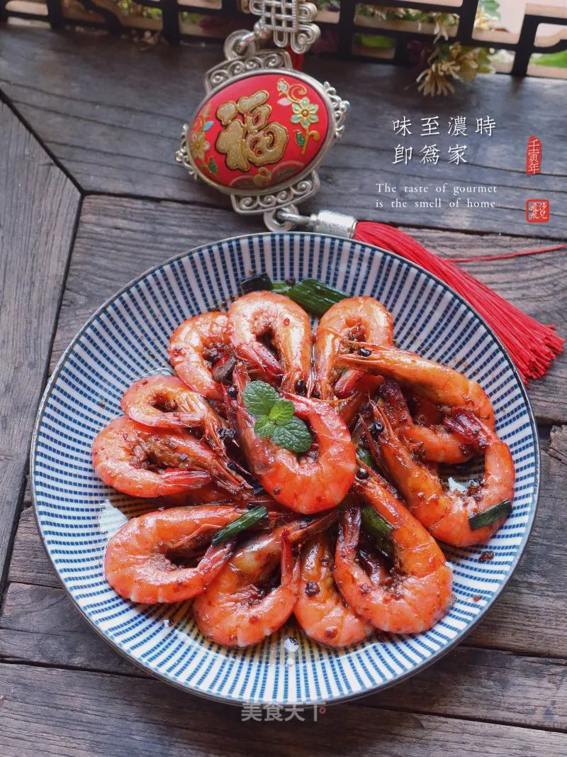 这才是虾最好吃的做法，Q弹锁鲜还不腥，无需蘸酱，吃出五星口感！