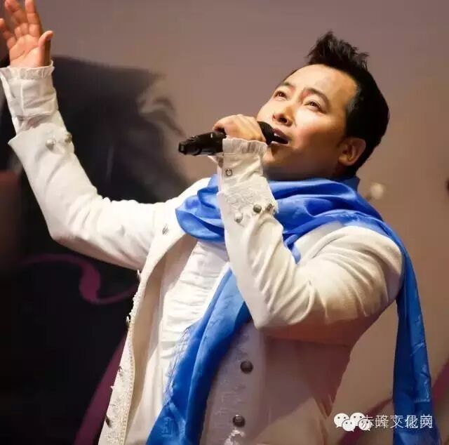 阿爸阿妈离不开 原野的花离不开 黑骏马作曲:哈桑作词:哈桑歌手:哈桑