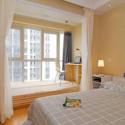 卧室阳台就要这样装，轻松多出一间房，好看又好用，邻居看了都眼红