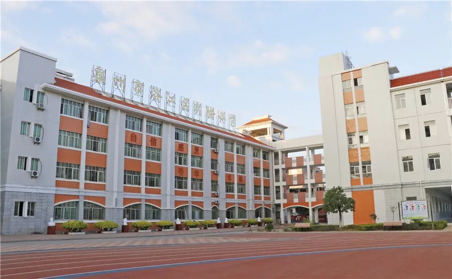 洛江教育事业硕果满园教育质量稳步提升