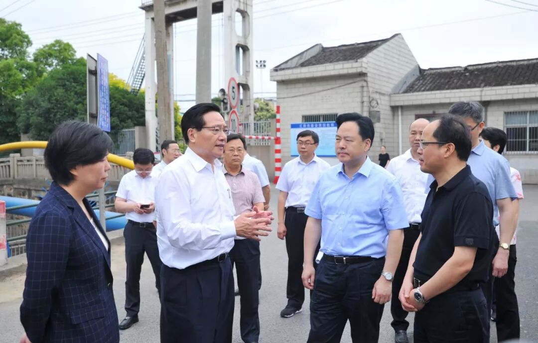 铁腕整治坚决打赢碧水保卫战 江阴的长江边大变样