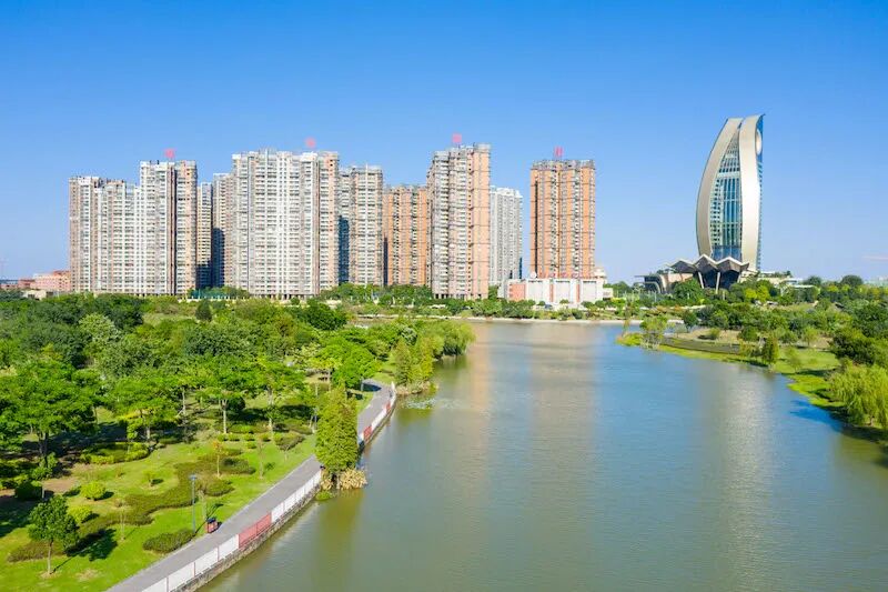 建设高品质城市绘就绿美佛山新画卷