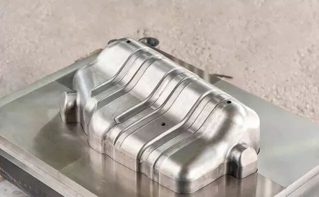 做为模具人的你，精密冲压件必须注意的7点，一定得牢记！的图2