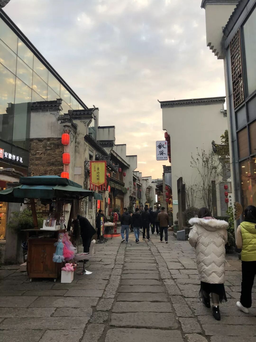 深圳亿鑫机电科技