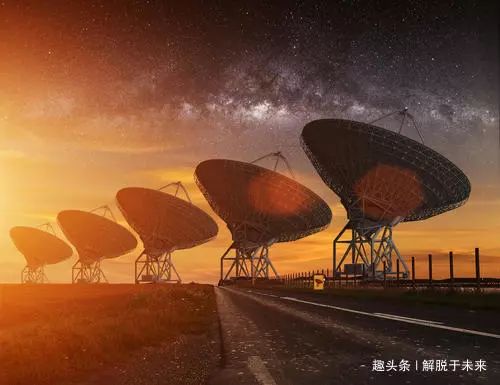 澳大利亚在射电望远镜上发现了16个未知信号