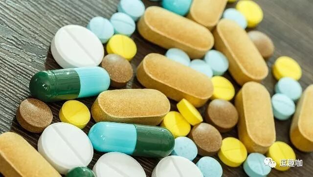 阿奇霉素阿莫西林和头孢对比，没想到它效果最好