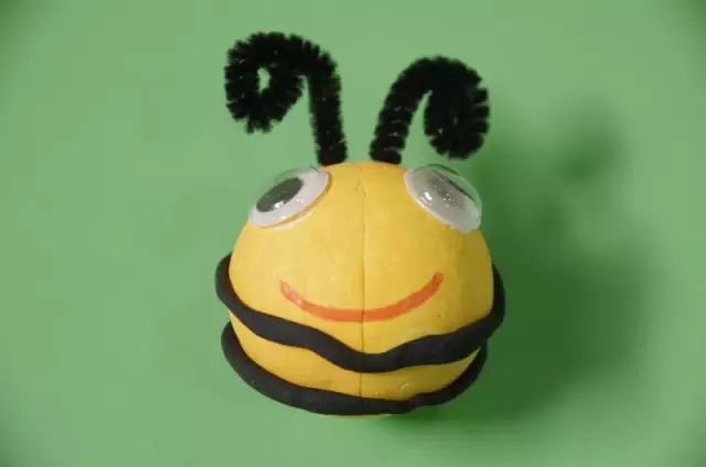 http://7xo6kd.com1.z0.glb.clouddn.com/upload-ueditor-image-20170228-1488270224952058827.jpg