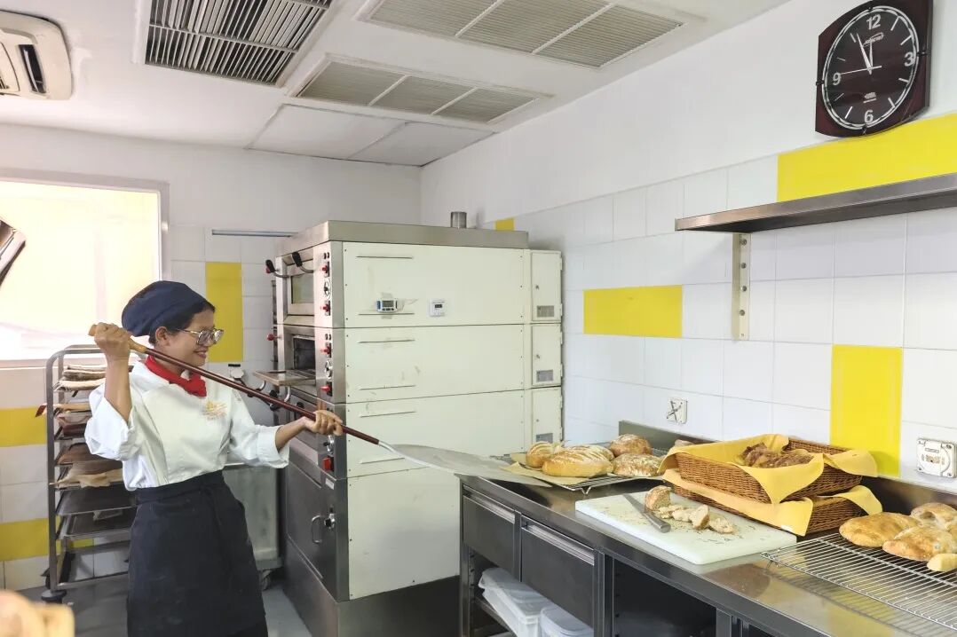 中柬双向奔赴 多领域共兴——滨海城市发展集团联动中柬院校共育旅游英才