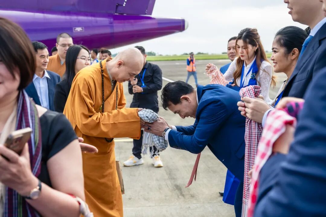 七星海国际机场首航启幕，柬埔寨航空历史迎来新里程碑