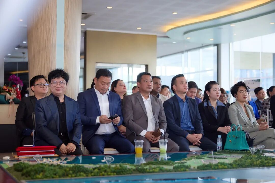 滨海城市发展集团与VET合作签约，100公顷和VET AIRWAYS双项目启航