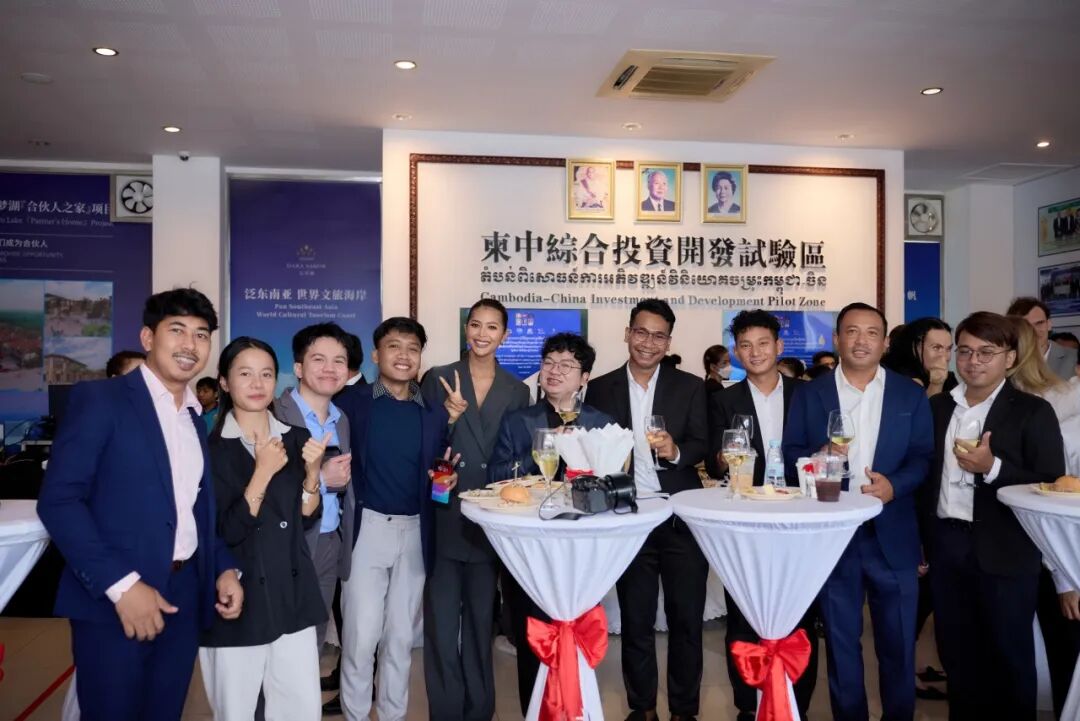 滨海城市发展集团与VET合作签约，100公顷和VET AIRWAYS双项目启航