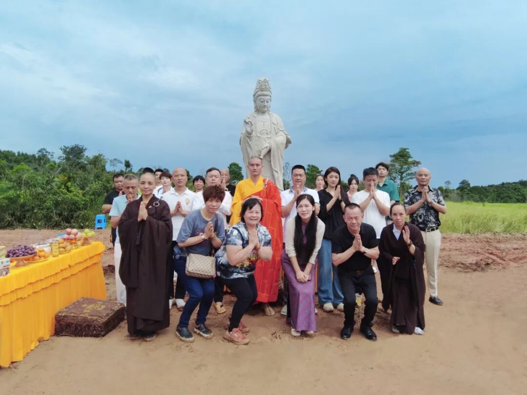 滨海城市发展集团与柬中佛陀教育学会联合举办佛教庆典，共促柬中友好菩提文化园建设