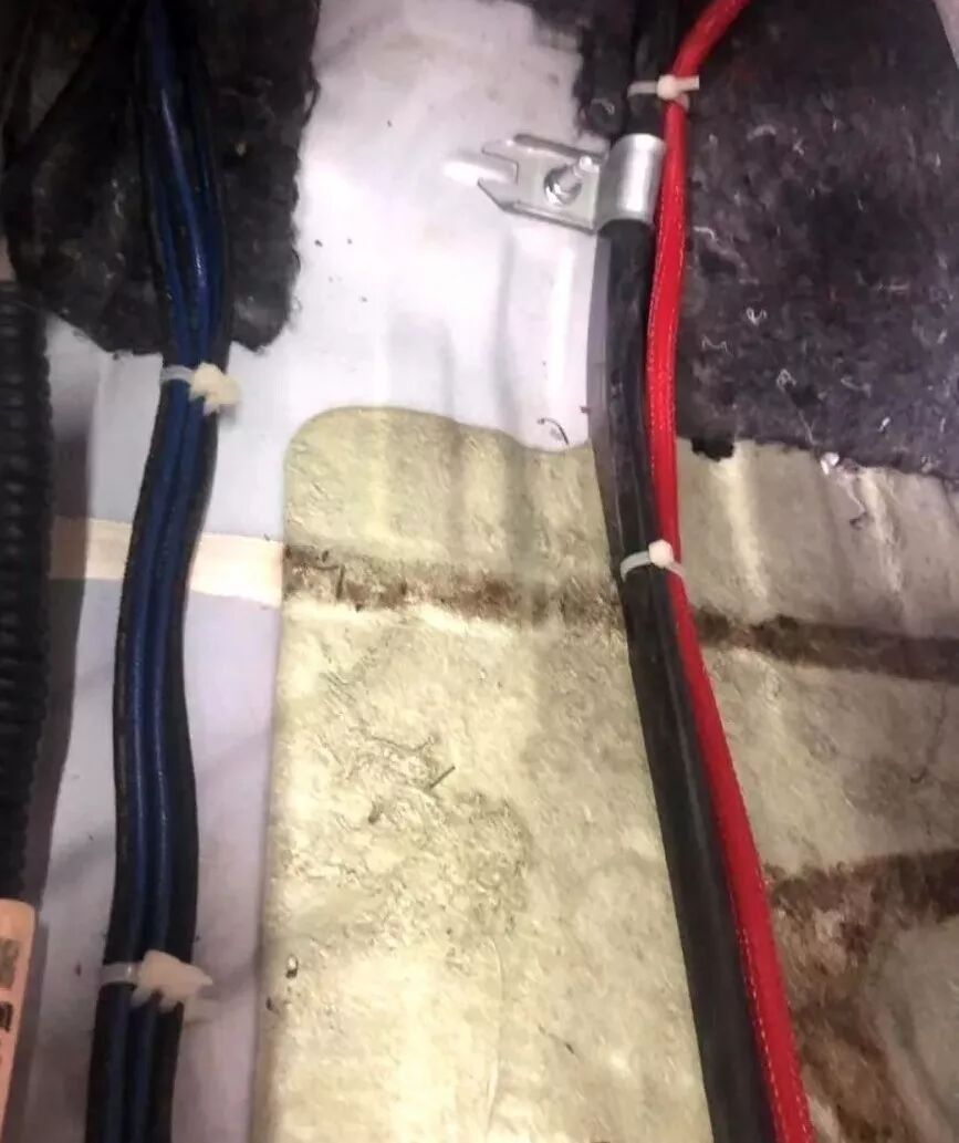 改裝一定要選專業店嗎？看看這輛本田CRV升級現場