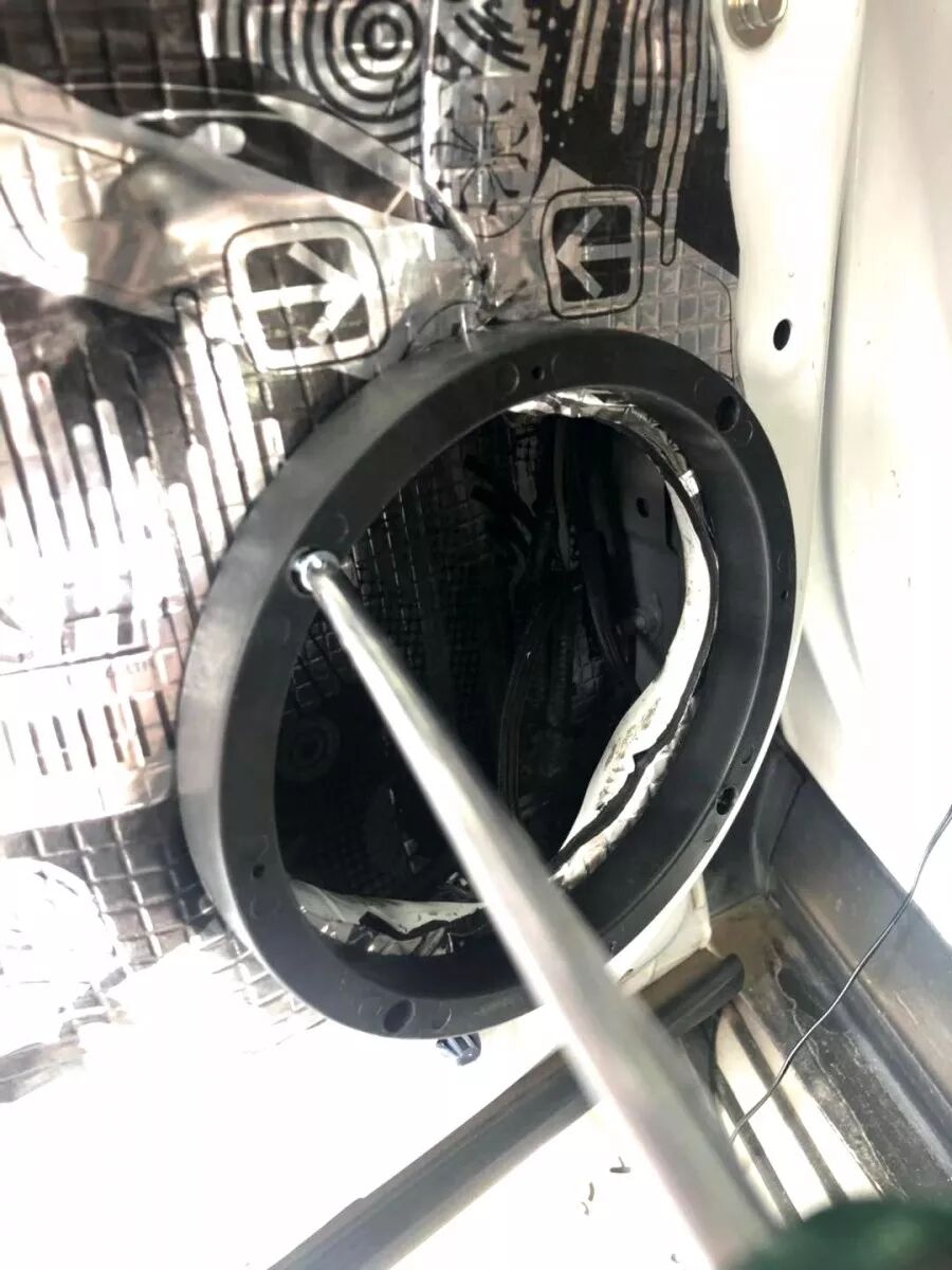 改裝一定要選專業店嗎？看看這輛本田CRV升級現場