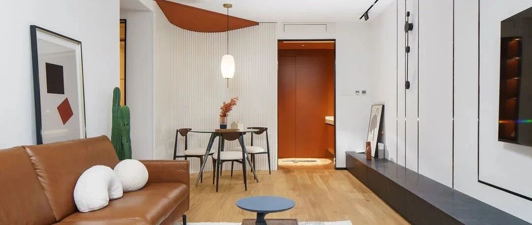 冬日暖橘+“L”型迂回入户，打造86㎡幸福感爆棚的明朗家