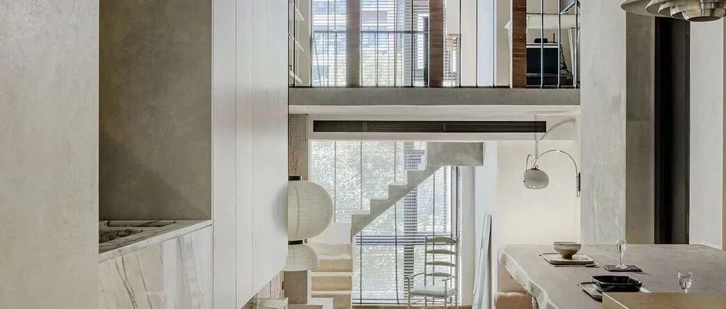 90后设计师自家奇葩户型大改造，家也是她的新材料试验场