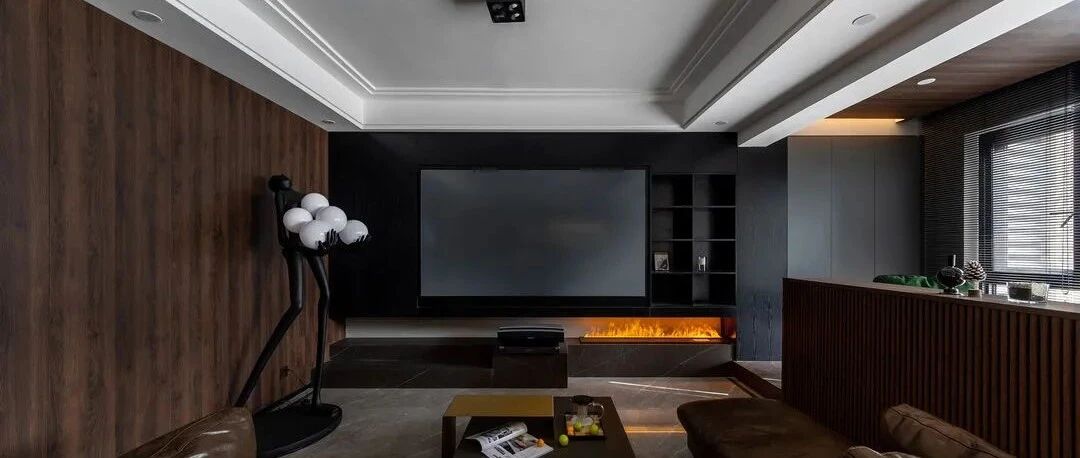 力量黑+生机绿，这个128㎡家既有蓄势的氛围，又有向上的张力！