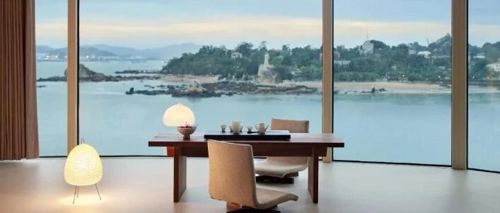 面对鼓浪屿，在240㎡的侘寂天境里过“躺平”生活