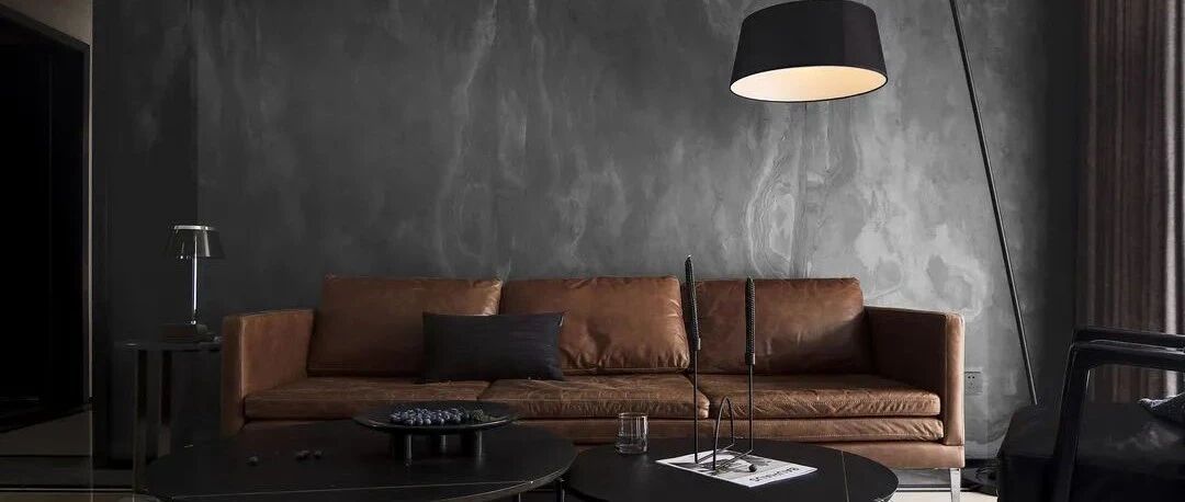 把黑色完美植入这个153㎡未来三代同住的家，令人耳目一新的颜值和质感