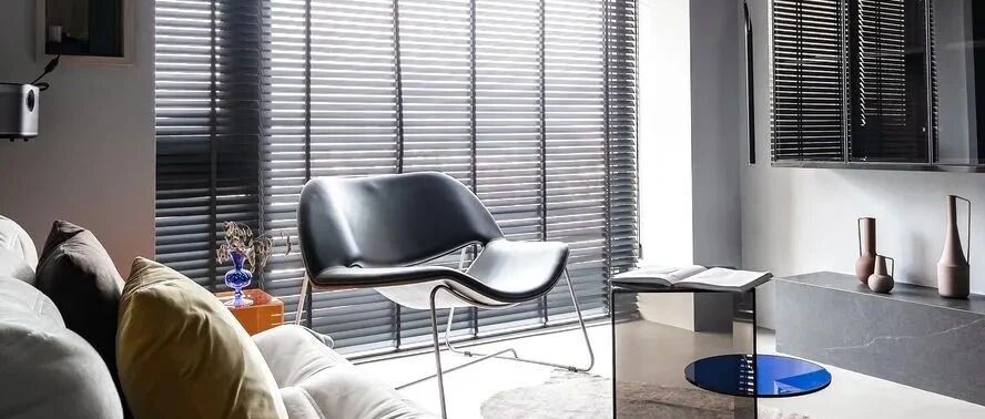 57㎡现代简约质感单身公寓，小哥哥的“金屋藏猫”