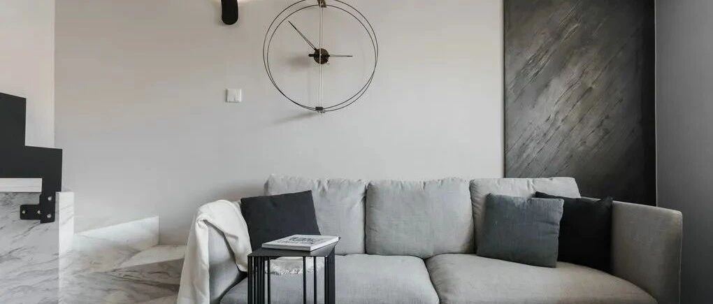 1室变2室，顶带阁#条糕型#老破小变身高级黑白灰的现代三口之家