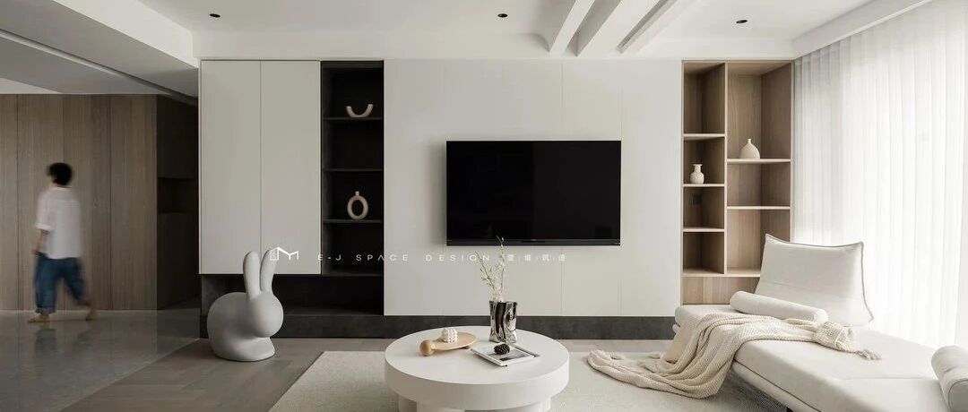 暖白+木纹，140㎡的三口之家造出了别样的书香气息！