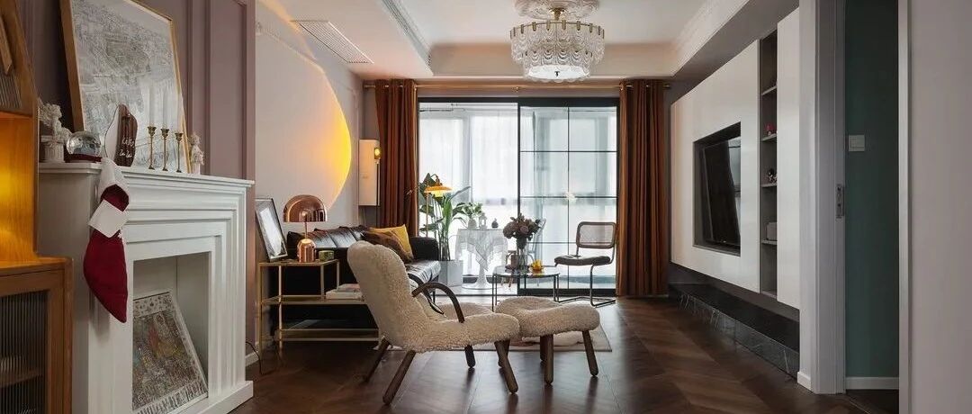 性质严肃的律政佳人，也可以拥有前卫的设计追求和新潮的审美情趣