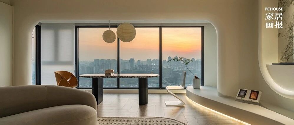 宫崎骏动画般的浪漫日落，超大落地窗的小高层从早美到晚！