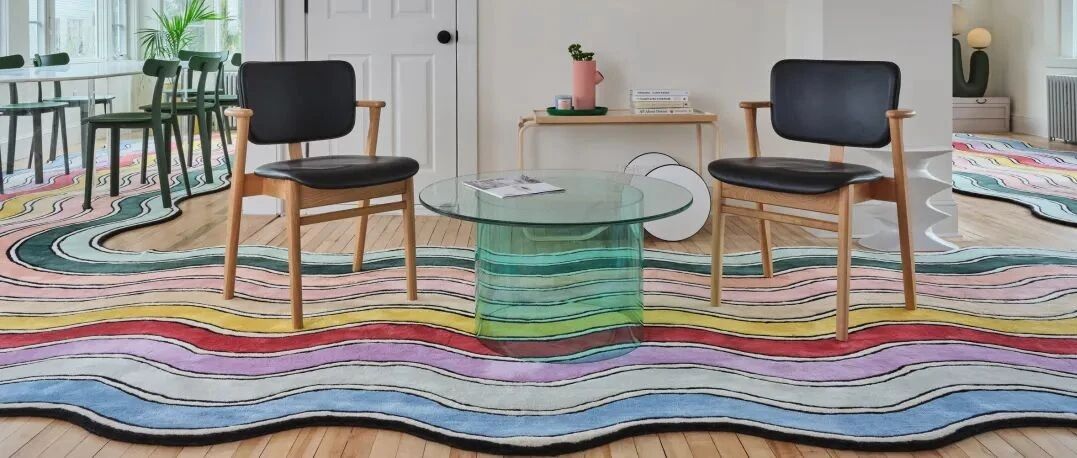 以色彩为主导，图案和纹理为填充的可购物式民宿