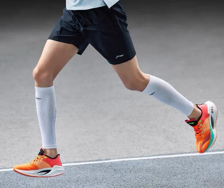 固定膝盖矫正器叫什么中国造民族「走跑姿矫正鞋」，告别膝盖痛…99元穿出千元品质_https://www.jmylbn.com_新闻资讯_第8张