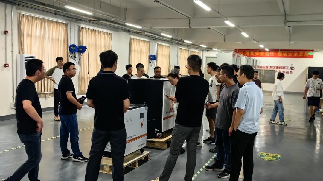 走进安科瑞江阴工厂