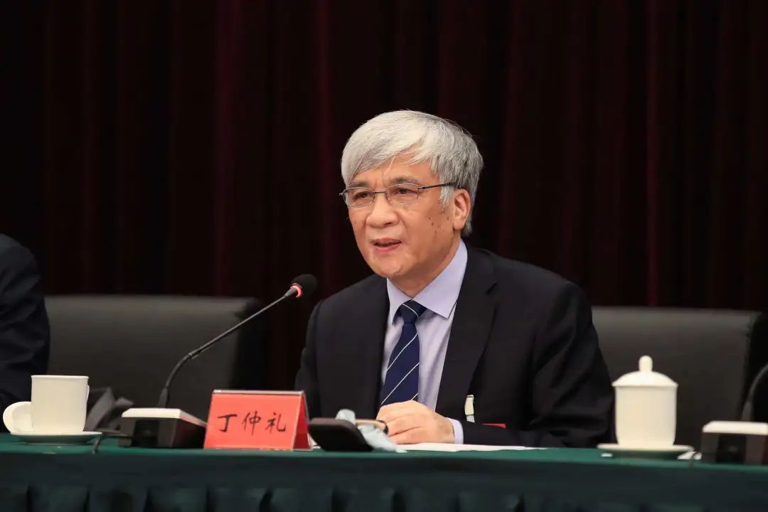 672a3e38d7a18cf450892db3557c547.jpg 图片