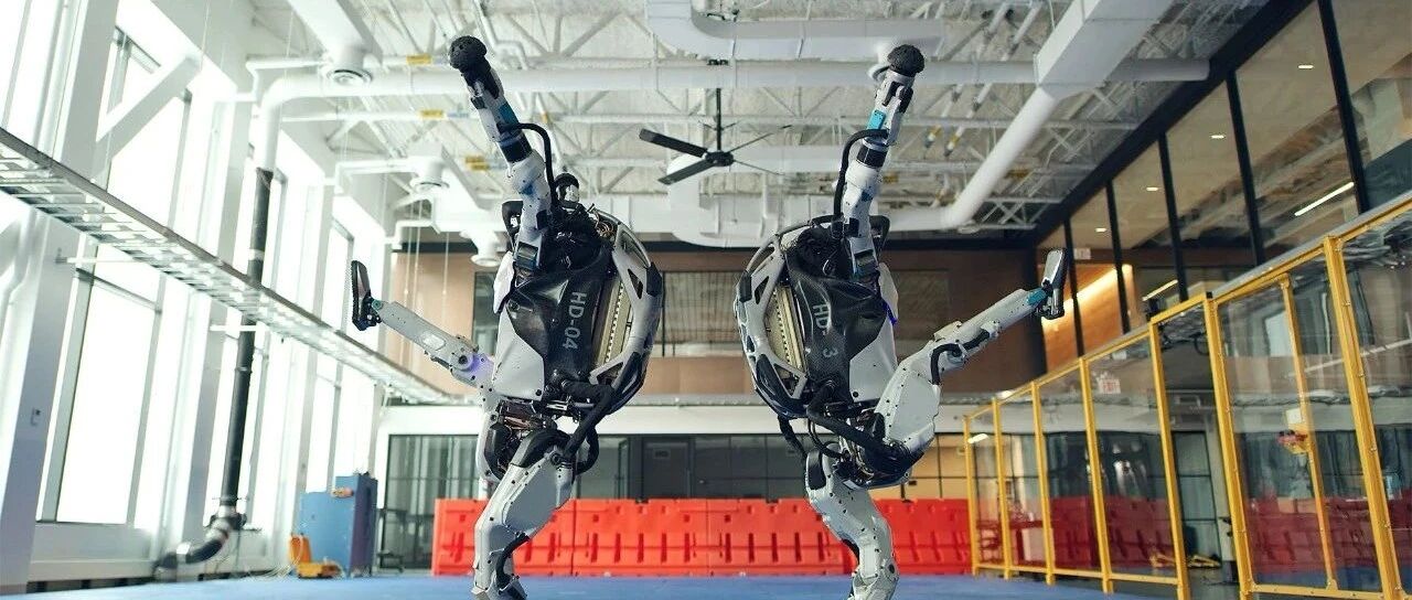 波士顿动力机器人团队最新舞蹈