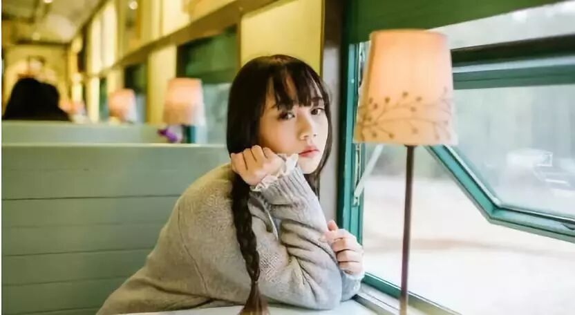 男生突然不联系你，不是对你没兴趣，而是在等这些“东西”！