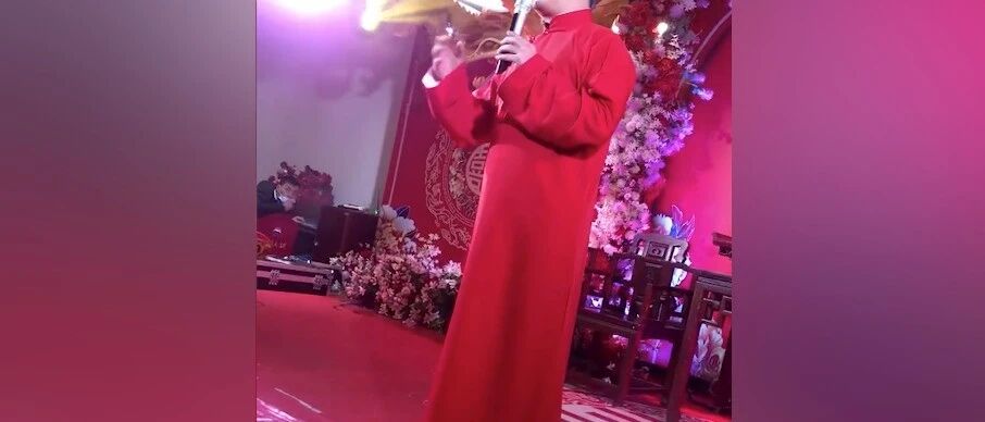 “新郎内衣买小，新娘家狠拒接亲”：一件内衣，撕下了婚姻最后的一块遮羞布！