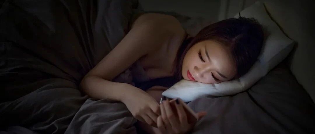 早睡早起更健康？专家：并非人人合适！满足这三个条件才是好睡眠~