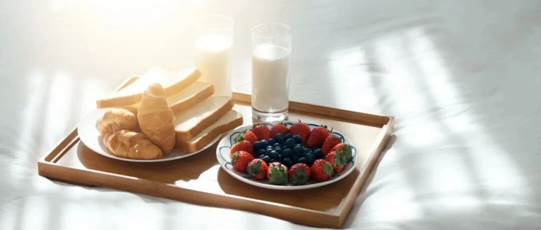 牛奶PK豆浆，究竟哪个营养价值更高？喝对了，这些好处都属于你