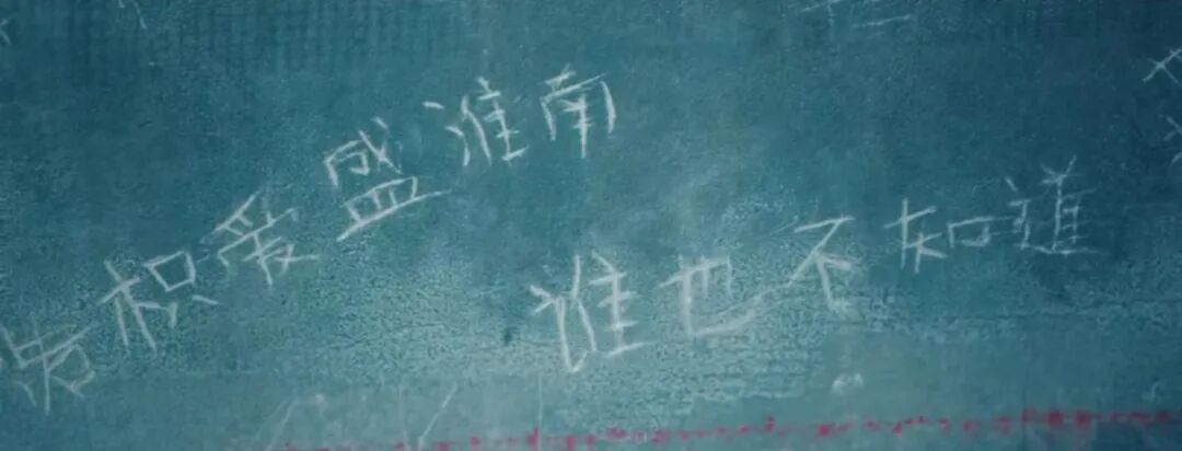 ��˵����Ů�������ˡ����˲��࣬������˻��ڵ�Ļ���ף�����Ϧ����