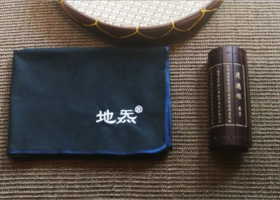 柏爾雅地板是幾線(xiàn)品牌_千柏地板_柏逸木地板