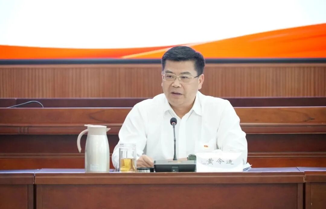 黄令遥寄语青年干部为翁源对接融入双区