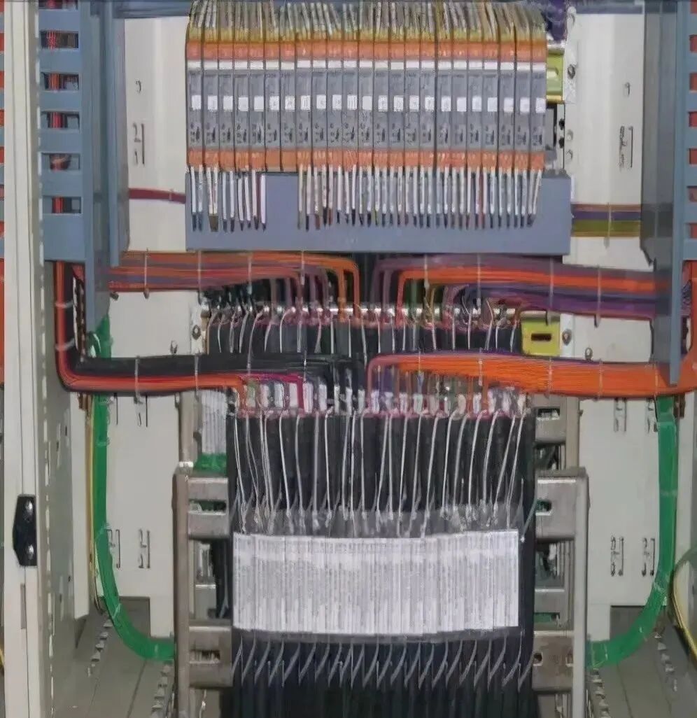 图文详细解读：电缆桥架施工工艺控制标准、电缆的敷设及电缆接线的图4
