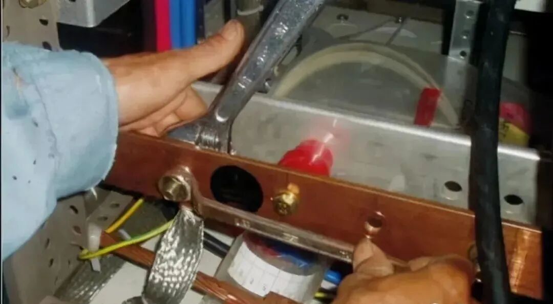 图文详细解读：电缆桥架施工工艺控制标准、电缆的敷设及电缆接线的图7