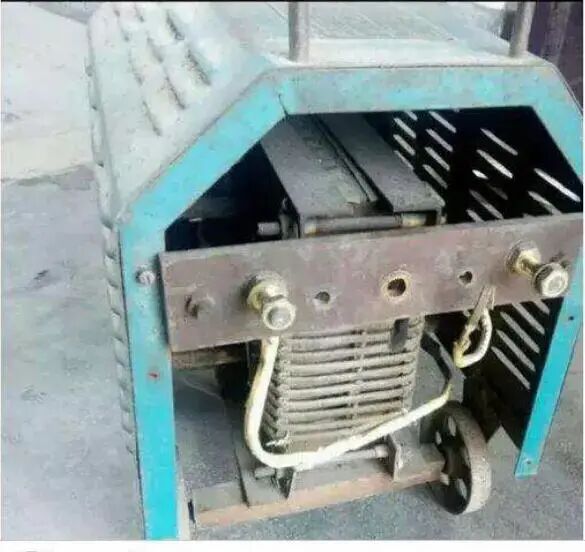 电焊机电流那么大为什么不电人？的图1