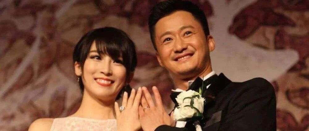 小酷日报｜吴京晒桡骨钢钉照 透露妻子谢楠手术成功