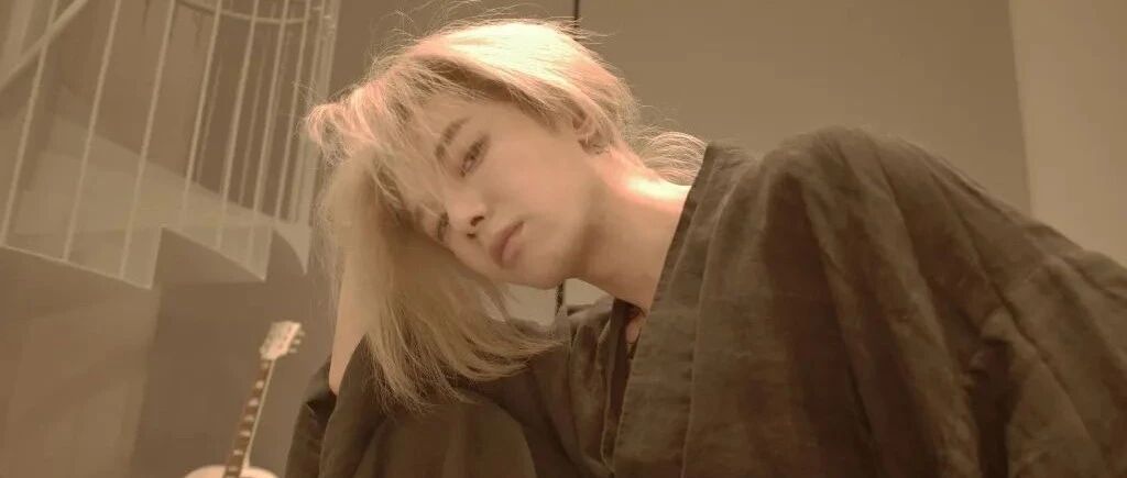 小酷日报｜新恋情？华晨宇开车与女生一同回家