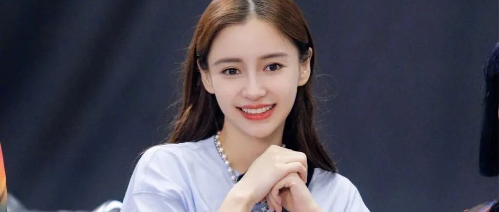 小酷日报｜Baby被曝亲吻陌生男？照片遭疯传