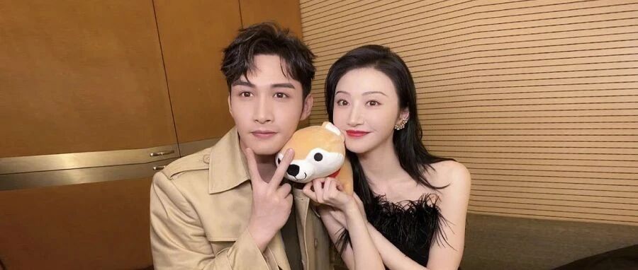 小酷日报｜景甜张彬彬合体撒糖 同台献唱大玩壁咚