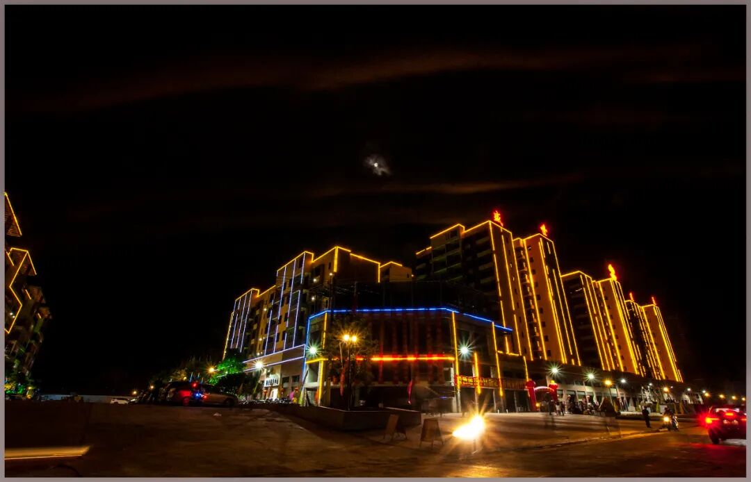 十一假期盛世莲花小区全面开放欢迎广大市民前来参观