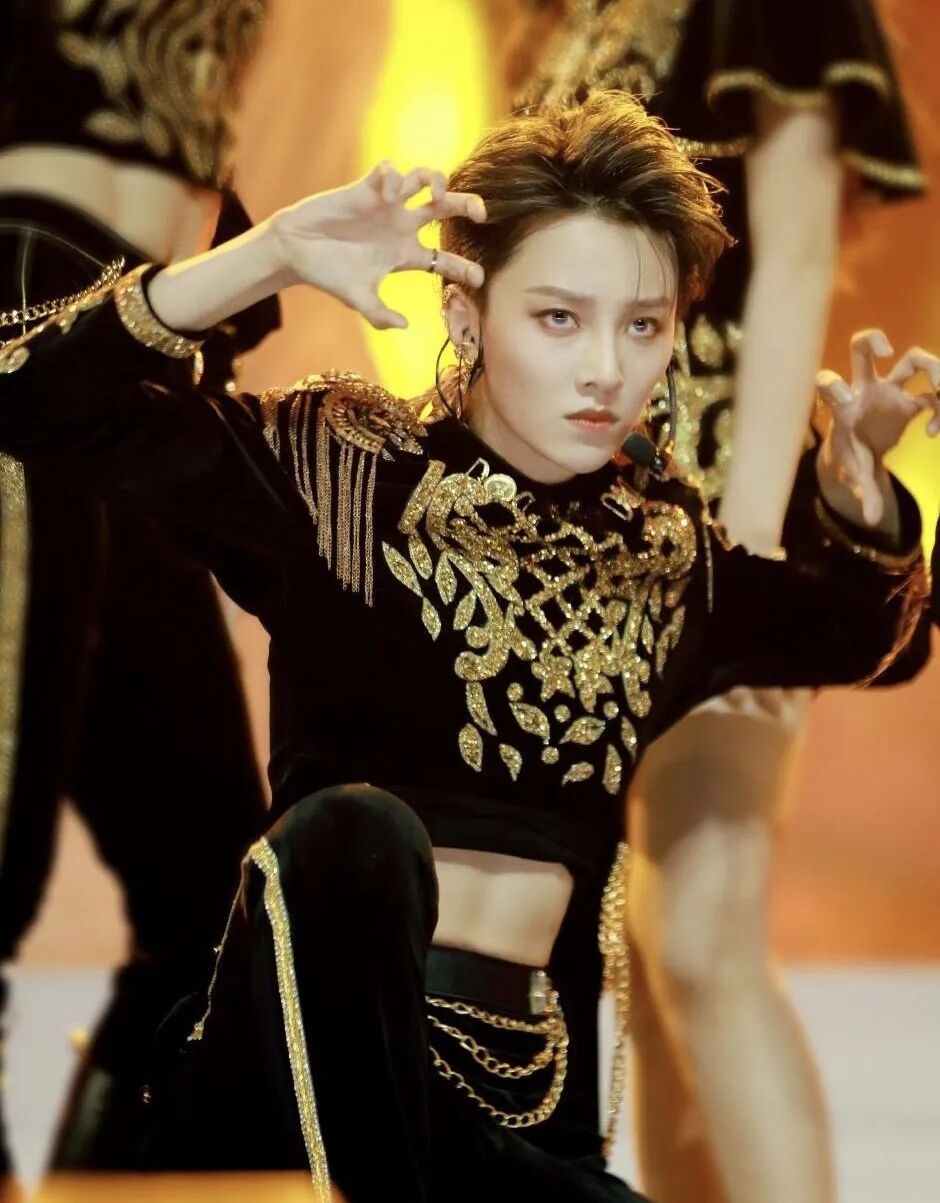 中性女孩回潮 The9刘雨昕的魅力到底在哪 时尚圈 时尚品牌 时尚人物 时尚生活 微信头条新闻公众号文章收集网