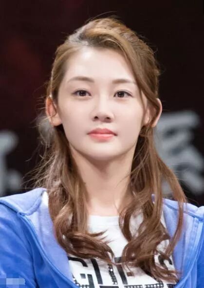 《芳华》女主何小萍现身活动,网友:我真以. - 好好过吧的主页